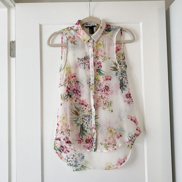 H&M Sheer Floral-Print Sleeveless Blouse - Picture 1 of 7